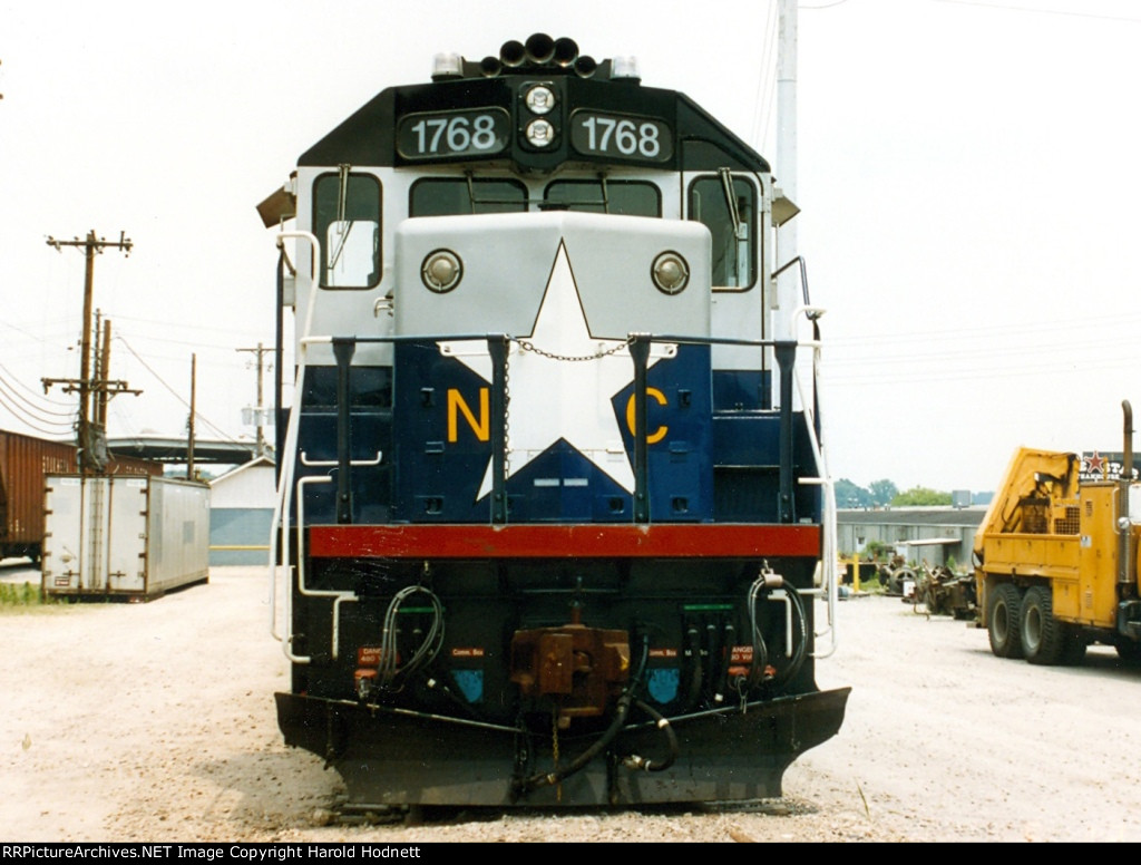 RNCX 1768 sits in the NS yard